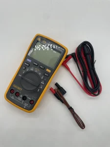17b Max Multi function Digital Multimeter for AC DC Voltage Resistance Capacitance and Frequency Measurement