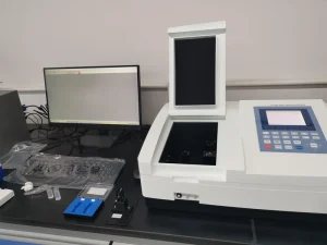 Digital High Precision Double Beam UV Visible Spectrophotometer with 0.1nm Resolution and 1.8nm Bandwidth for Testing