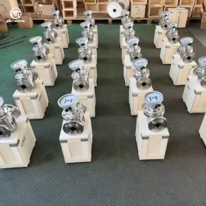 Digital Pointer LCD Display Oval Gear Flow Meter for Oil Liquids Measurement Pressure 1.6 2.5 4.0 6.3MPa Temperature -20~+200