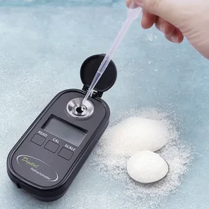 Digital Salinity Refractometer 0-100% Range Salinity Meter 0.2% Precision 0.1% Resolution Refractive Test Sea Water