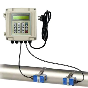 External Clamp Digital Ultrasonic Flow Meter 0.2% Accuracy Plastic IP65 IP68 OEM Customizable Liquid Fluid