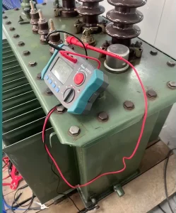 FR3015E 100.00G AC DC 2500V Megohmmeter Insulation Resistance Meter 3% Accuracy Digital Display Absorption Ratio