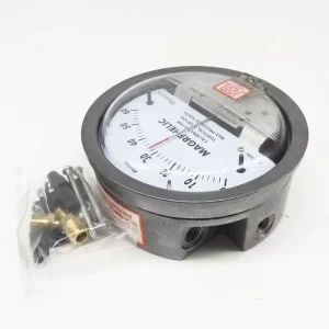 High Precision Differential Pressure Gauge for Laboratory and Pharmaceutical Applications