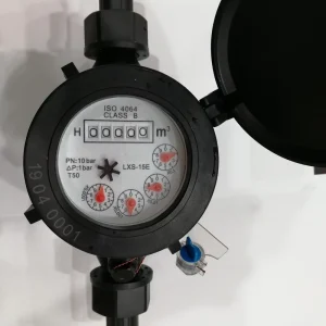 Popular Nylon Plastic DN15 25mm R100 R160 Dry Type Multi Jet Threaded Water Meter IP68 Cold Water Meter 1.5 16m h Flow Rate
