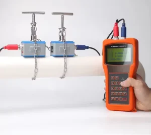 Real Time Data Display Handheld Ultrasonic Flowmeter for Water Accurate Measurement Clamp On Technology OEM