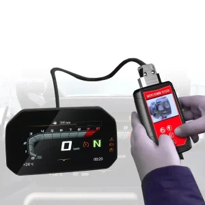 WOYO MOTO002 BMW R1200 R1250 S1000 F750 F850 F900 C400 KOMBI Battery Tester TFT Display 12V English